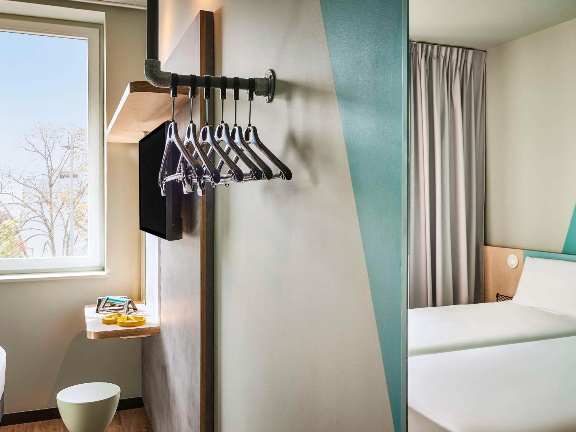 Ibis Budget Épinal Екстериор снимка